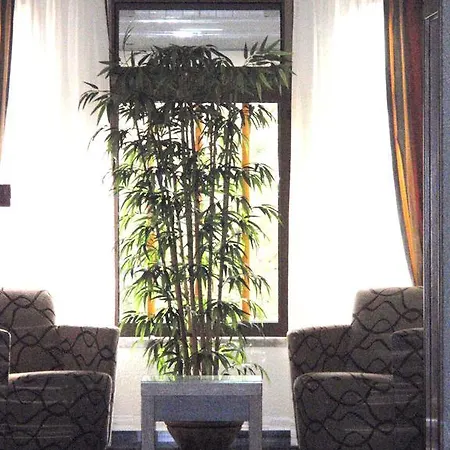 Ouro Hotel 3*